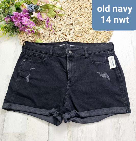 new old navy black boyfriend shorts