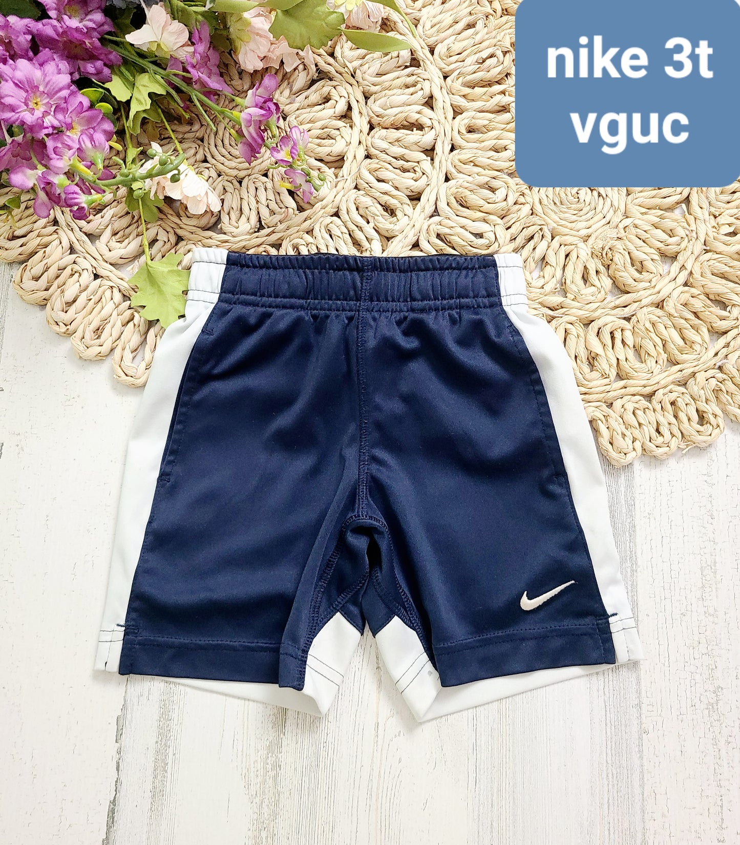 navy 3t boys nike shorts