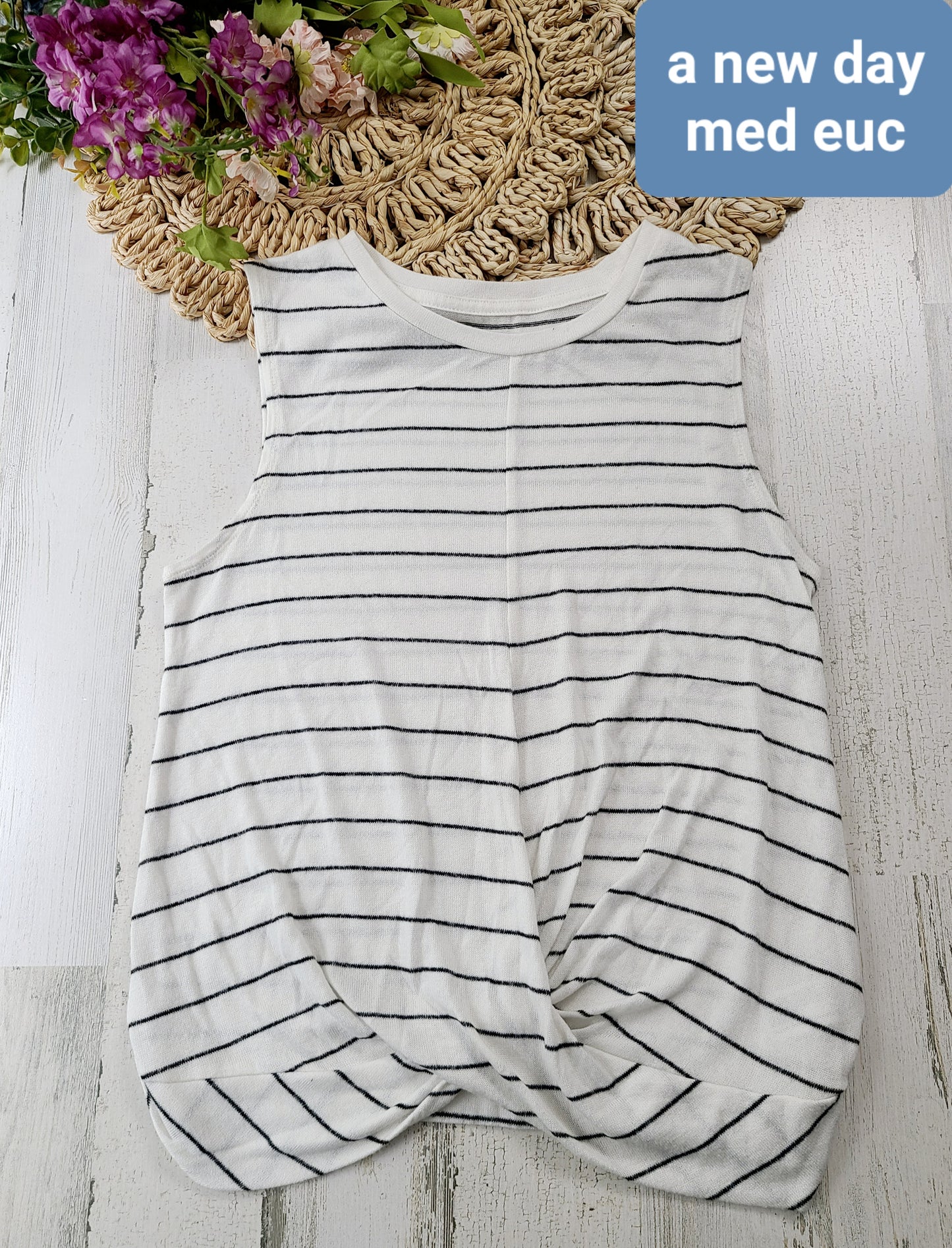 a new day stripe twist front