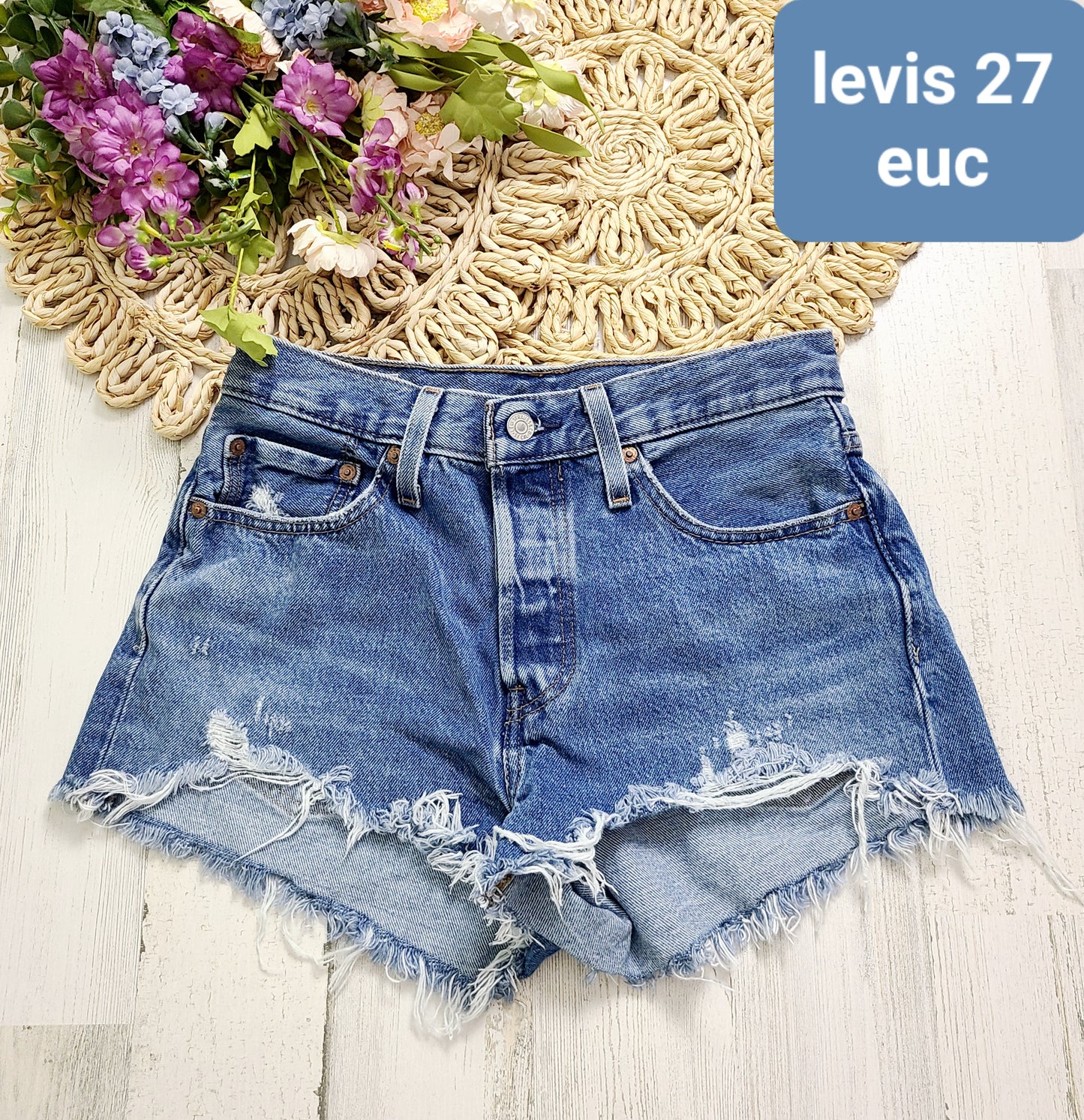 raw hem levis small