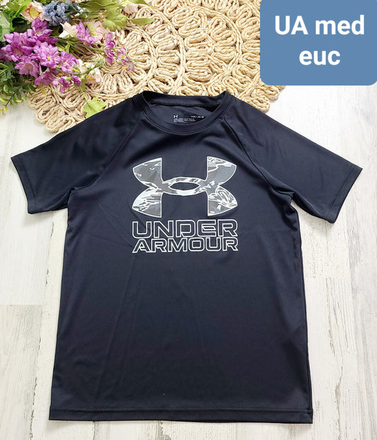 black ua medium tee