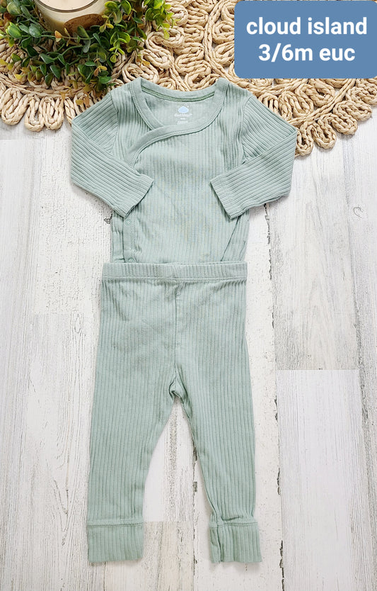 mint green ribbed set cloud island