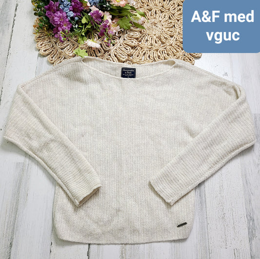 a&f ivory sweater