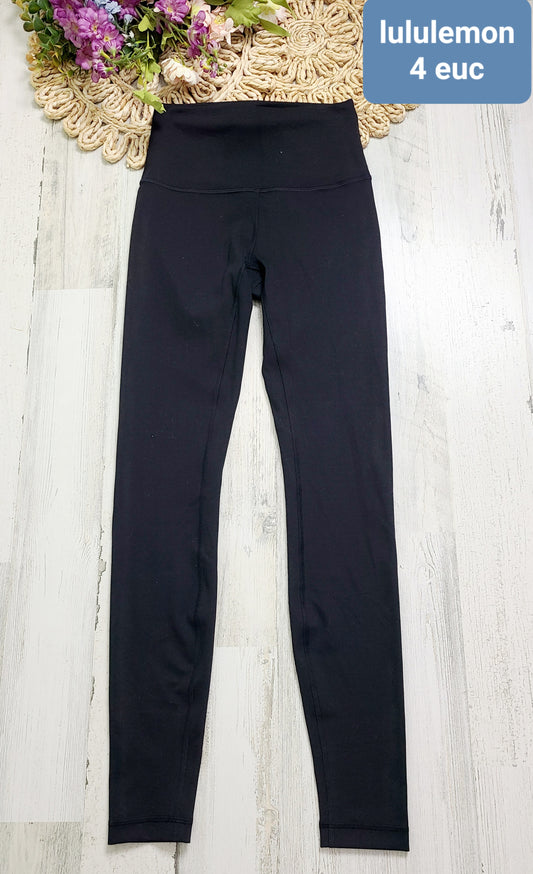 black lululemon leggings