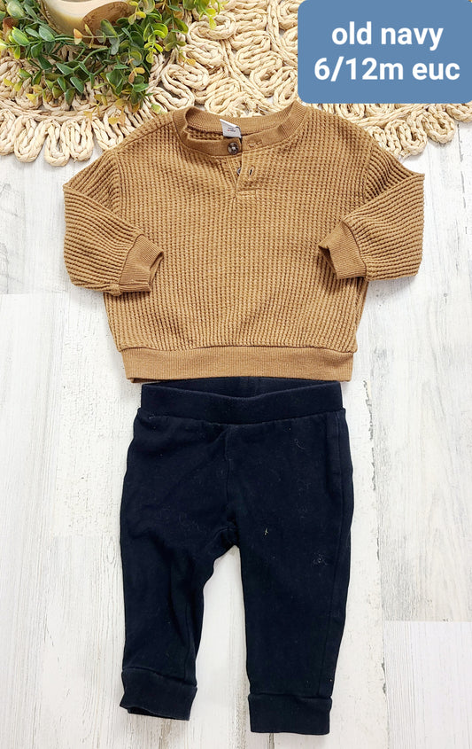 waffle henley top black pants old navy