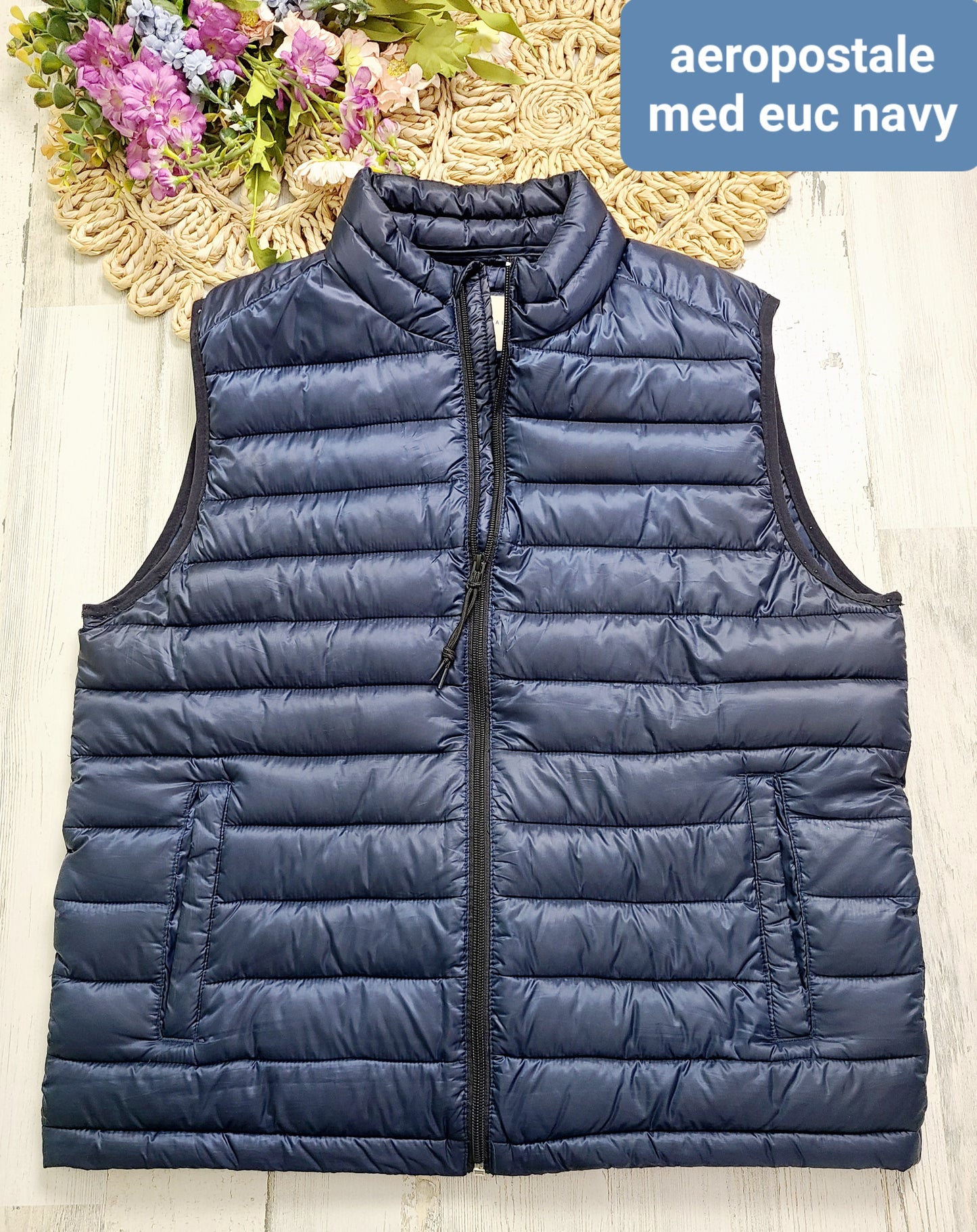 navy puffy vest aeropostale