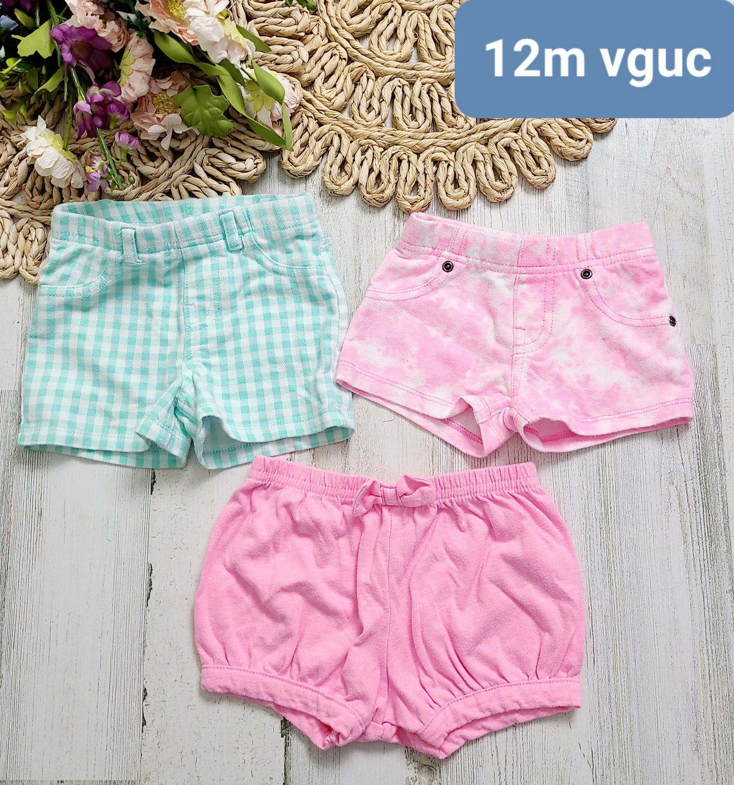 3 pairs of girls shorts 12m