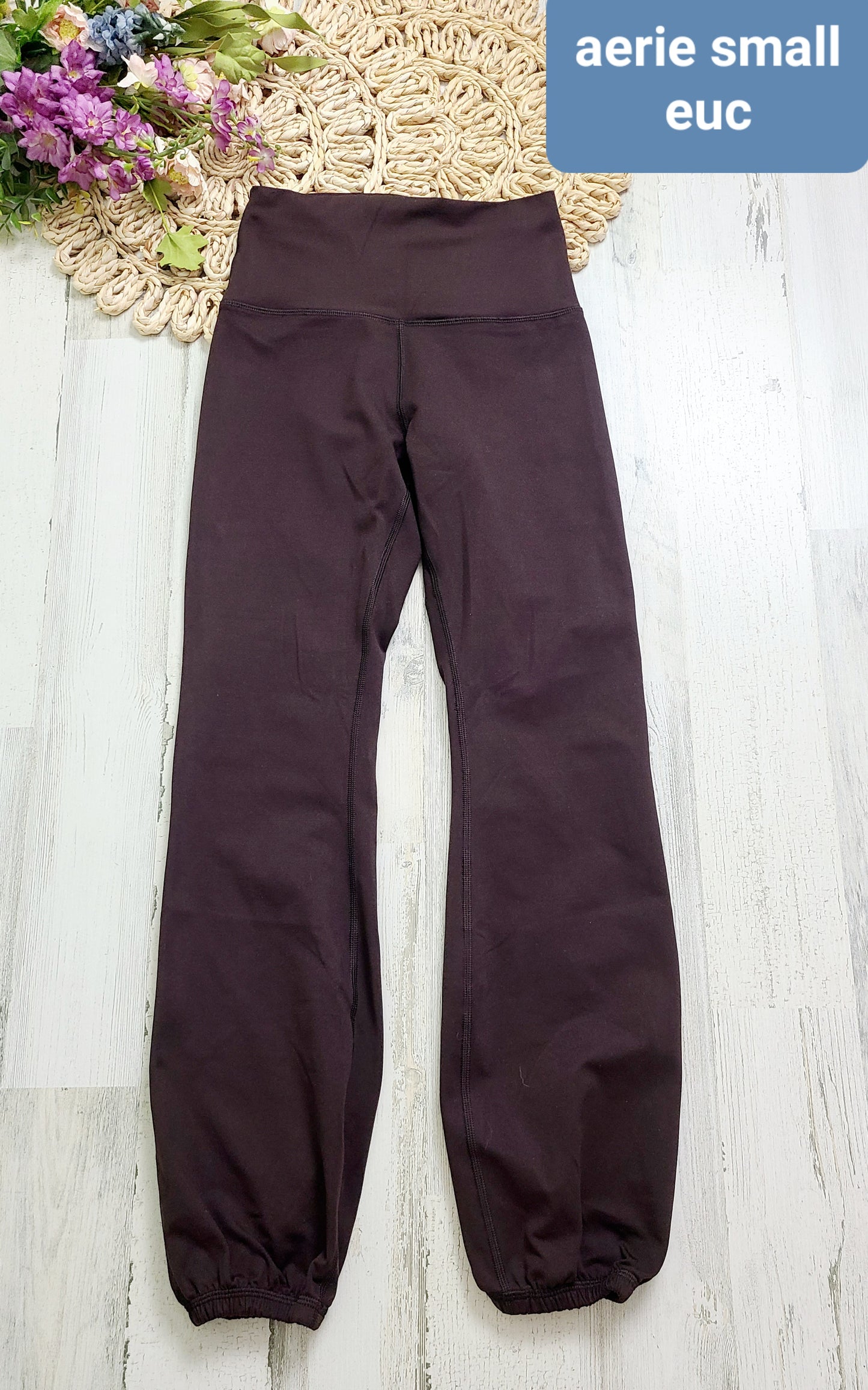 aerie small jogger