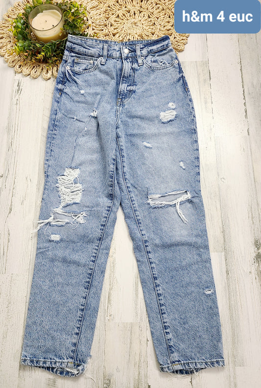 4 distressed h&m mom jean