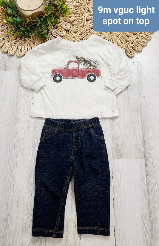 tree truck white shirt and dark jeggings