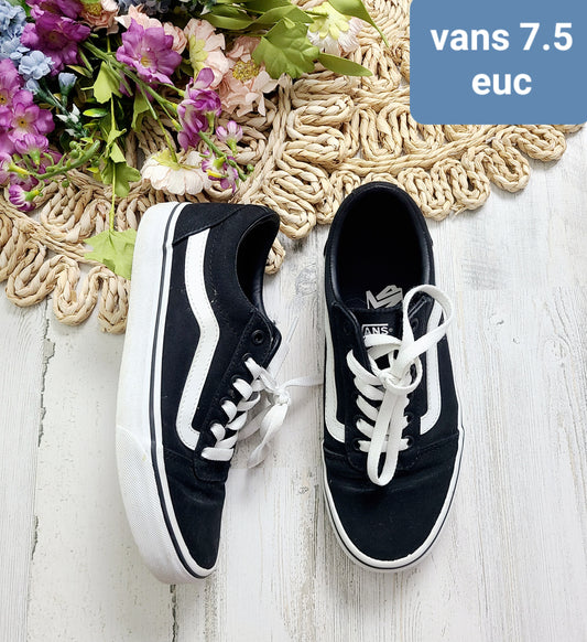 black vans womens 7.5