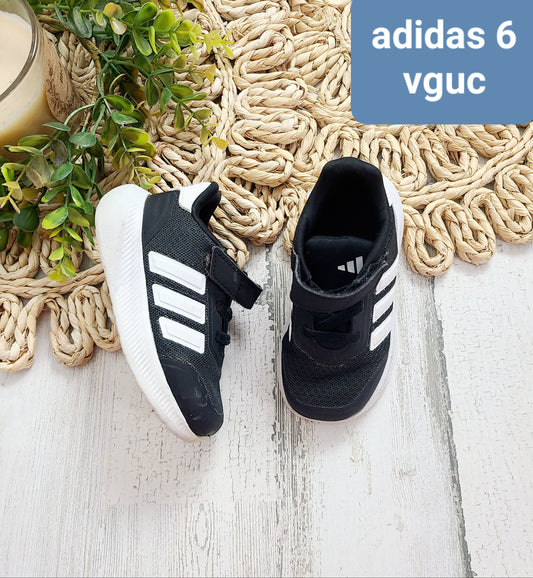 black adidas 6c boys