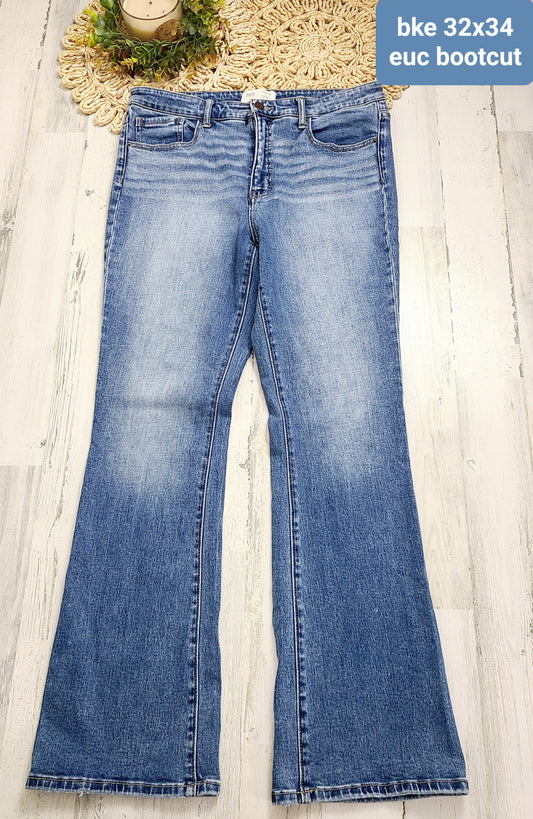 bke bootcut sz 32