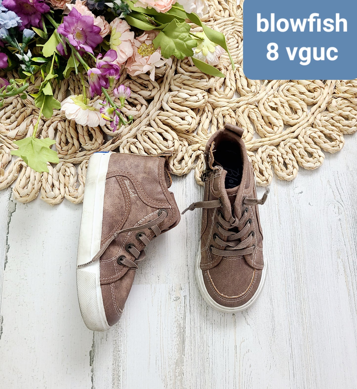 blowfish sneakers zip
