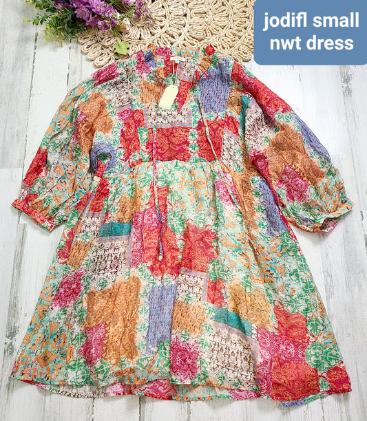 new jodifl flowy dress