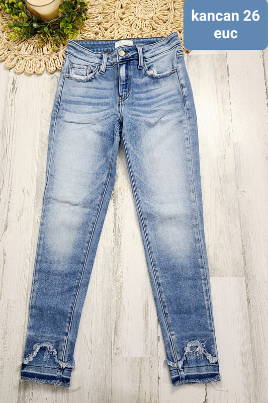 skinny kancan 26
