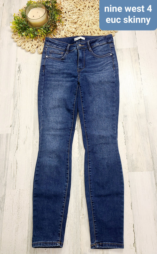 nine west skinny sz 4