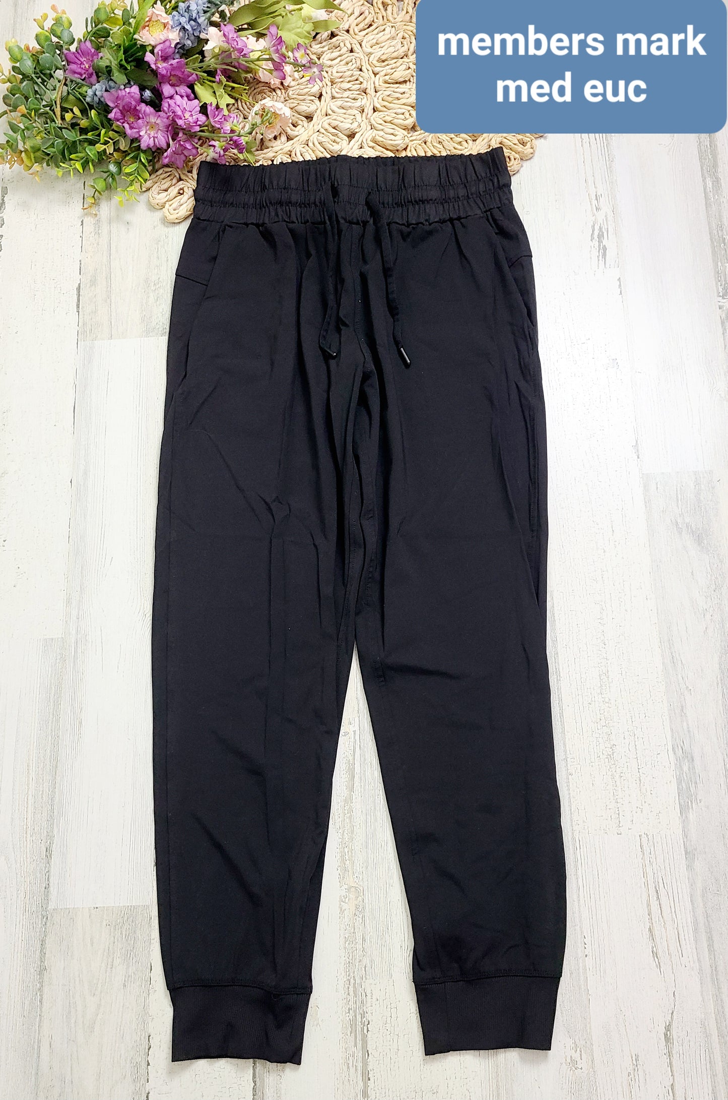 black joggers members mark