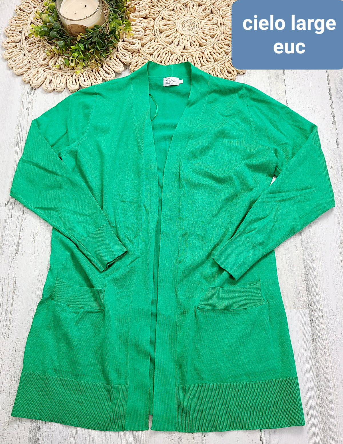 green cardigan cielo large