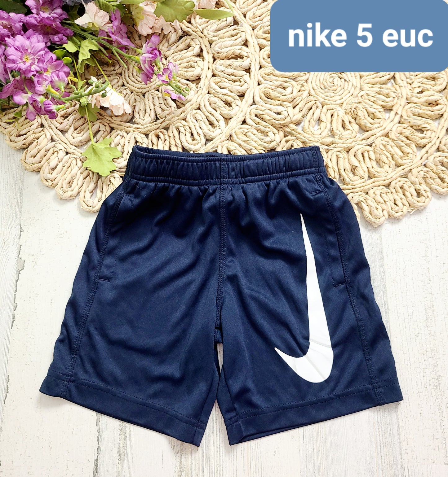 navy nike shorts 5t