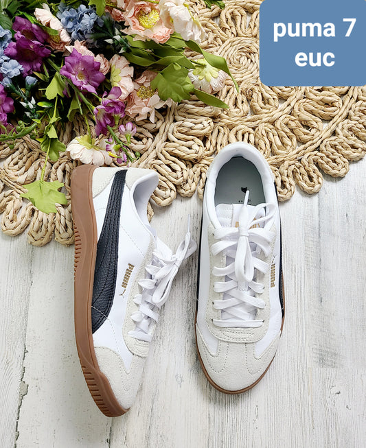 puma womens sneakers