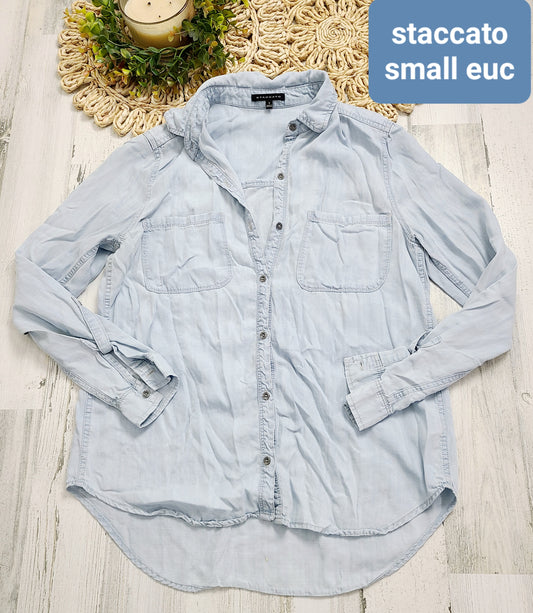 staccato chambray top small