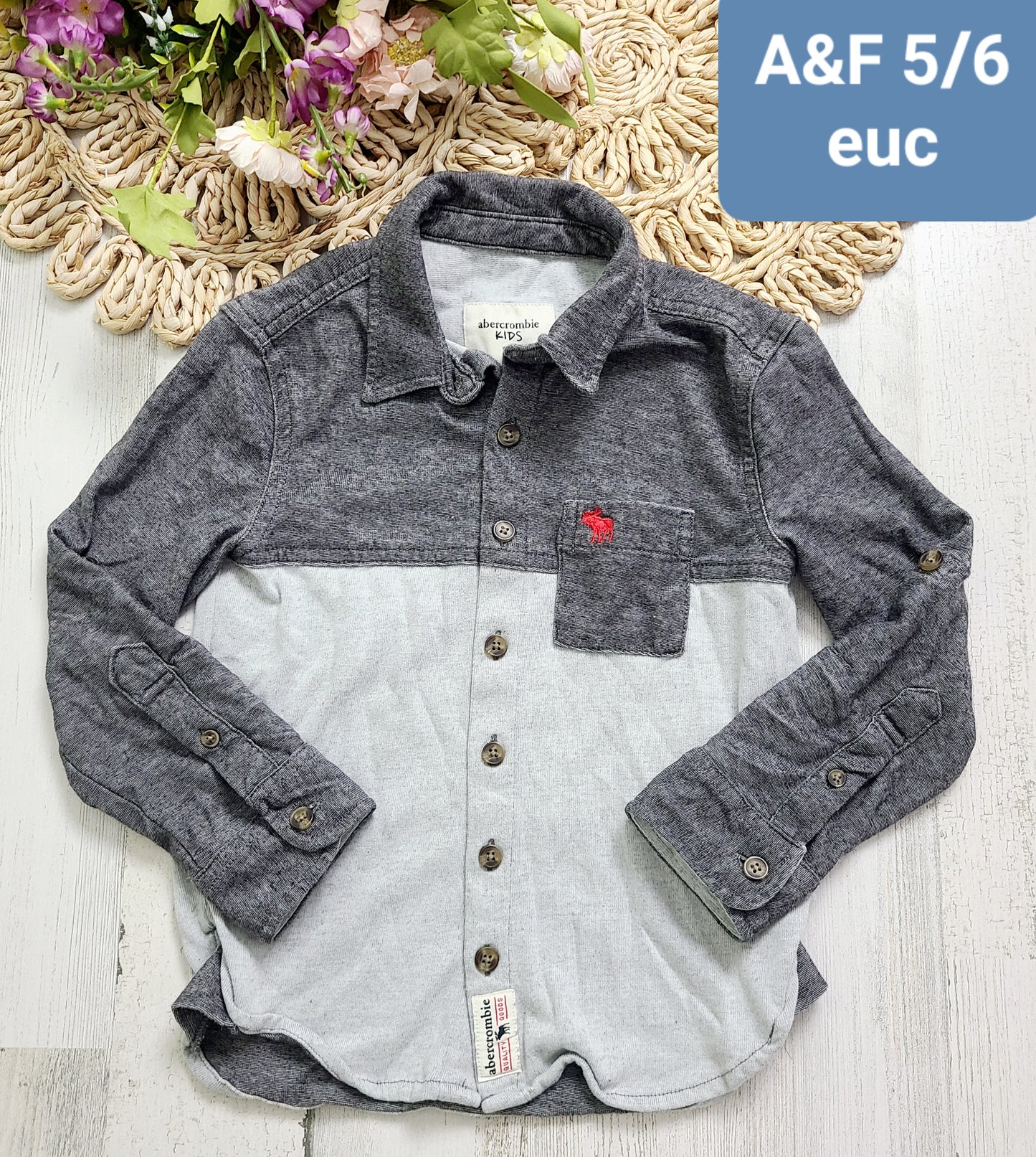 a&f button down