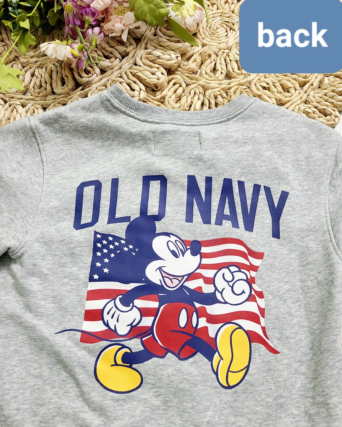 mickey crewneck old navy 4t