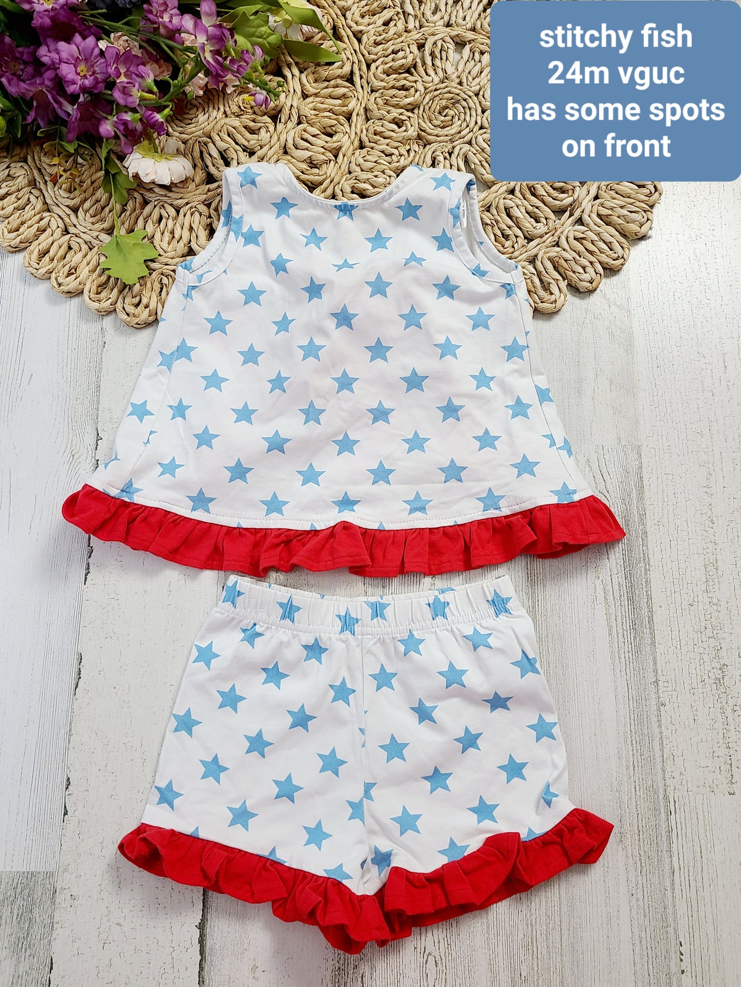 stitchy fish stars red ruffle