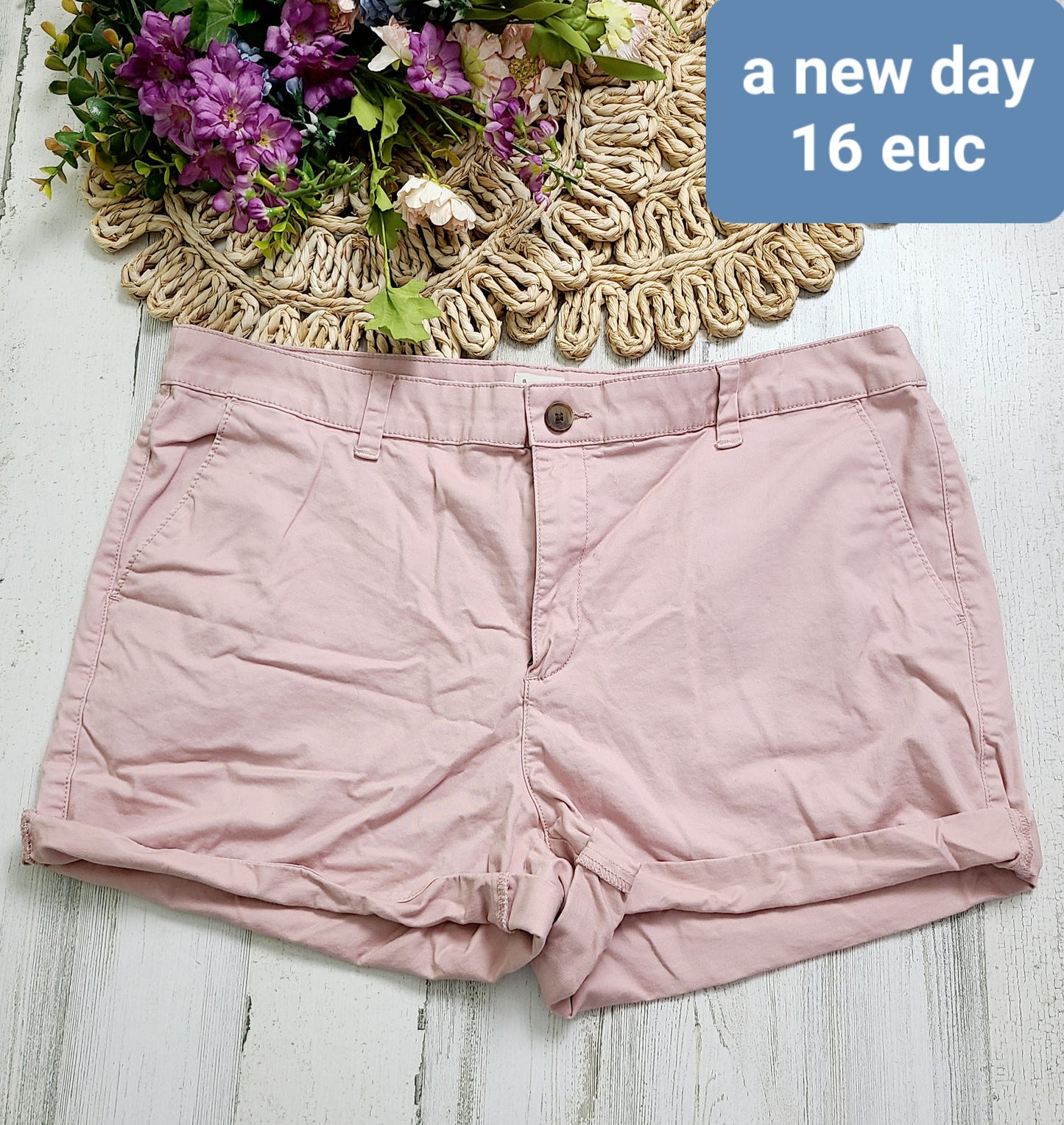 a new day pink shorts sz 16
