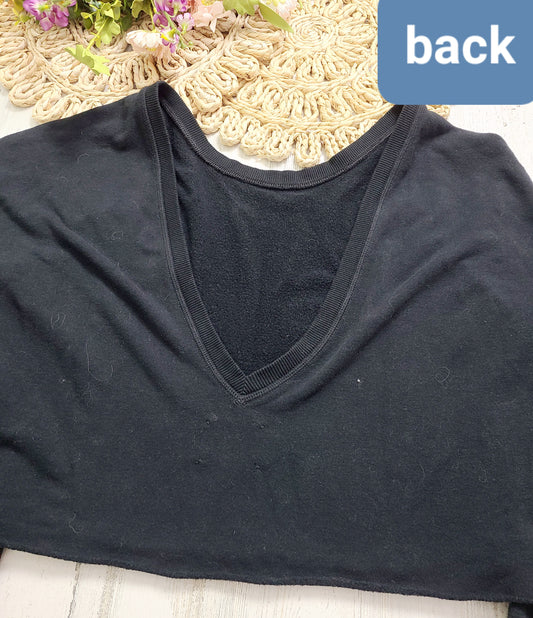 black crop back vneck aerie