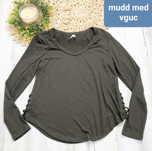 green mudd long sleeve